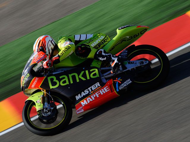Nico Terol vence su octava carrera de la temporada en 125