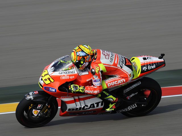 Valentino Rossi: Intentaremos hacer algo más que en las últimas carreras