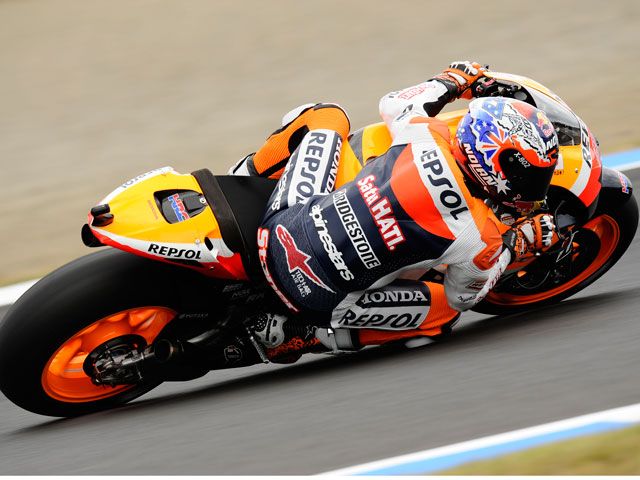 Stoner, Iannone y Terol los más rápidos del warm up en Motegi