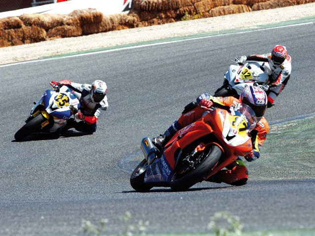 Tu primera carrera en moto
