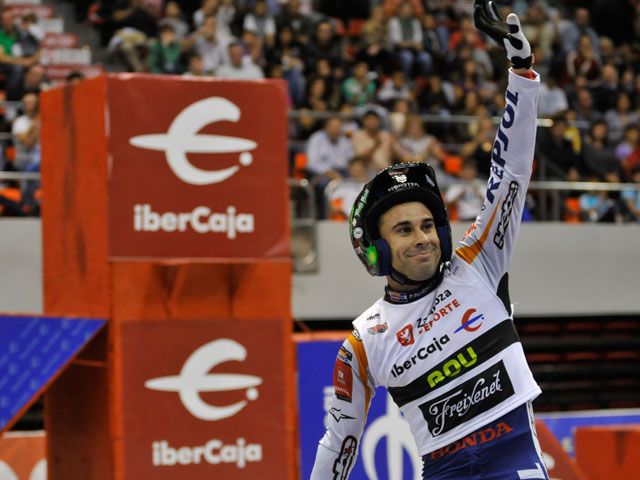 Toni Bou comienza con victoria en Campeonato de España de Trial Indoor
