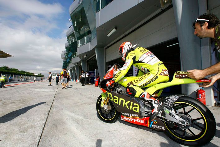 Nico Terol consigue la pole en el GP de Malasia y está a un paso del título
