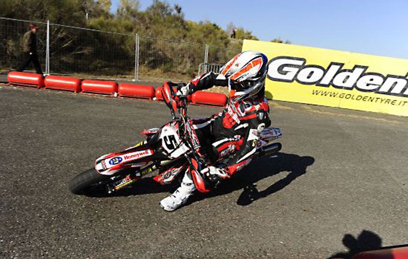 Chareyre, campeón del mundo de Supermotard