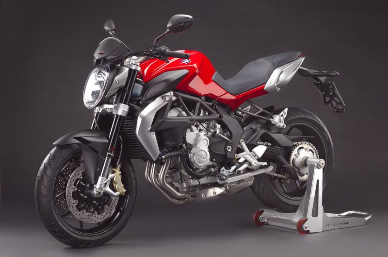 MV Agusta F3 675 y MV Agusta 675 Brutale