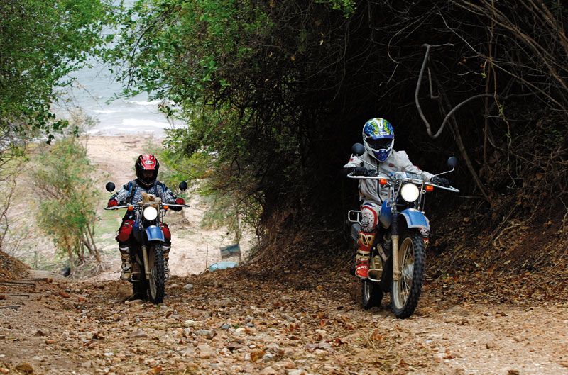 Álvaro Bautista viaja a Zambia con Riders for Health