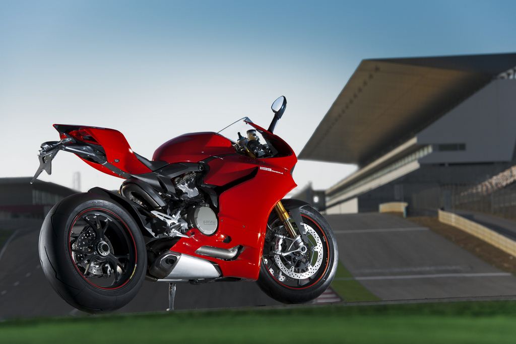 Ducati presenta su tarifa de precios para 2012