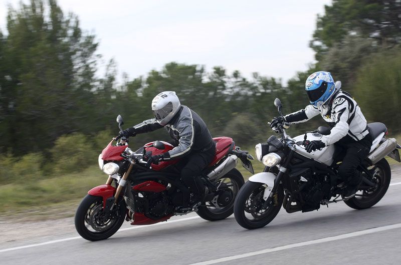 Triumph tricilíndricas y el Wrooom 2012