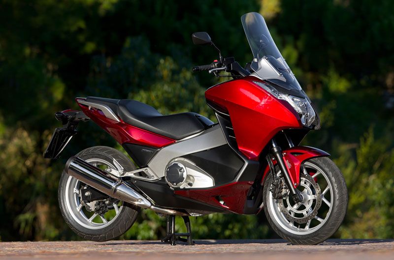 Gana una Honda Integra o una Honda Vision 50