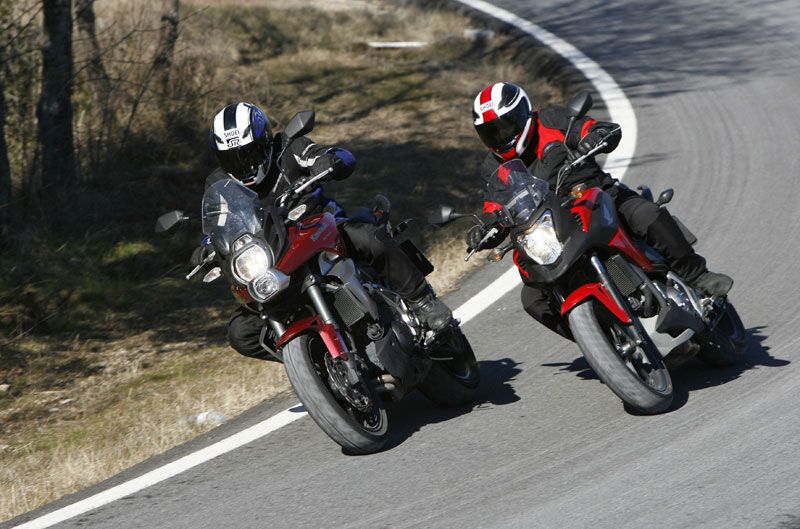 Comparativa Trail urbanas: Honda NC700X y Kawasaki Versys 650