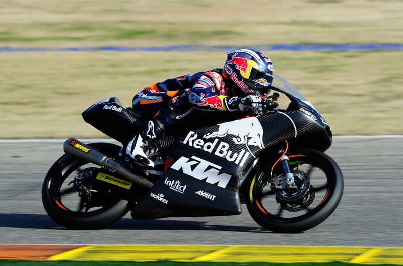 Scott Redding y Sandro Cortese, de nuevo los más rápidos en Cheste