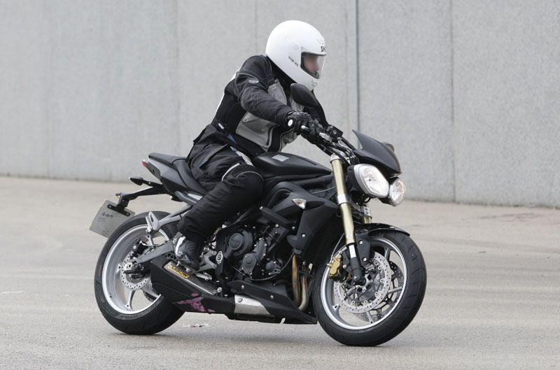 La Triumph Street Triple y Trophy 1200 de 2013