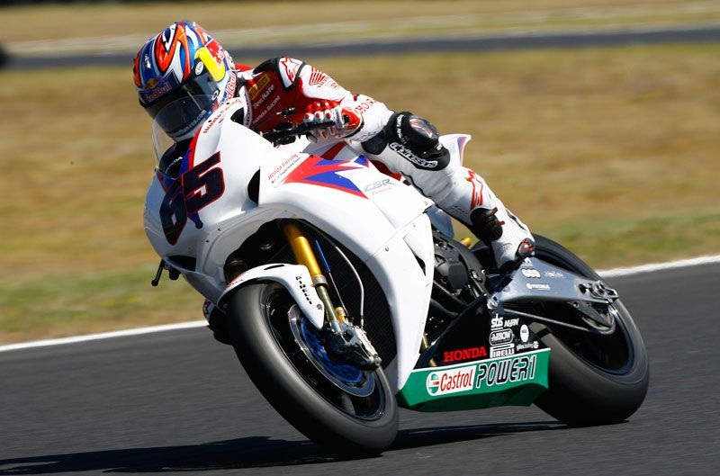Jonathan Rea y Honda se anticipan a las Ducati