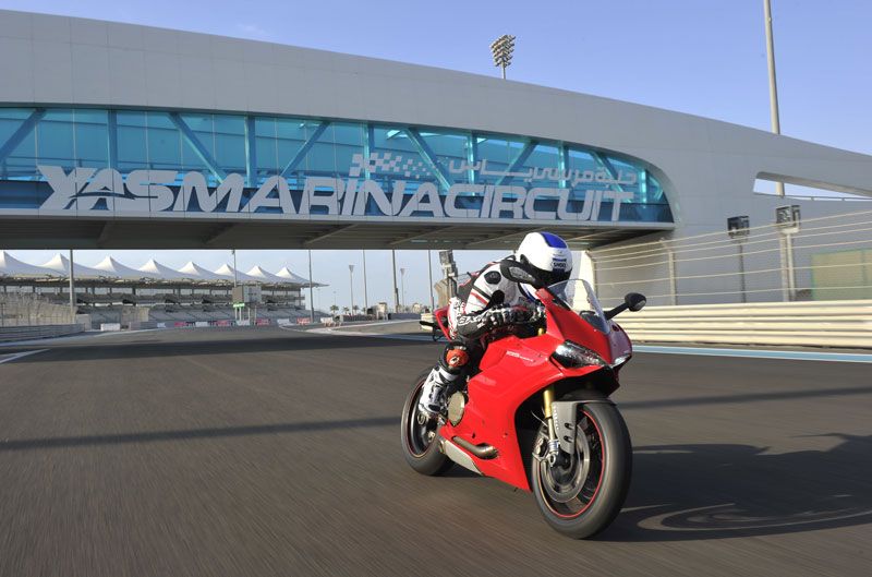 Ducati 1199 Panigale S. Prueba en Abu Dhabi