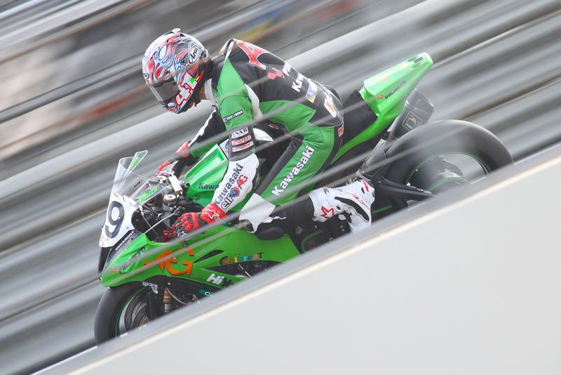 Vuelve la velocidad, arranca el CEV 2012