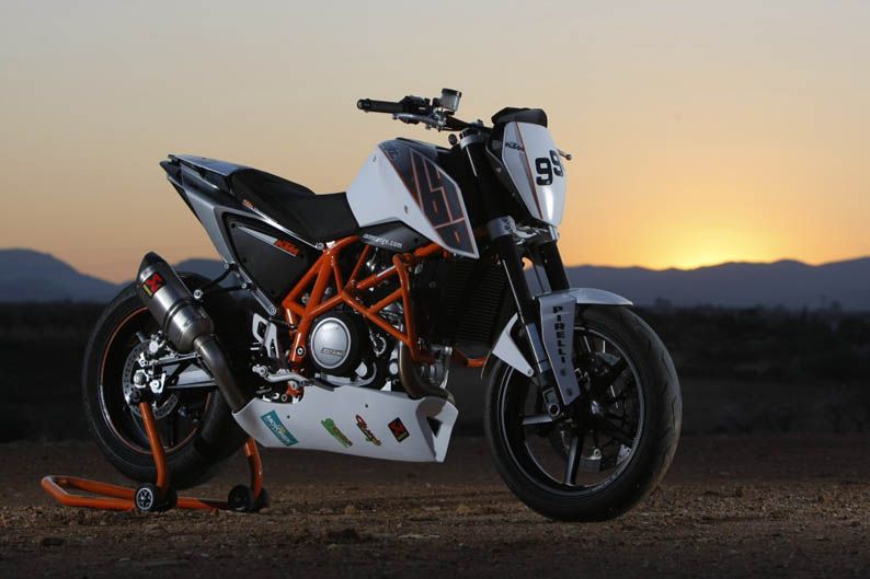 KTM 690 Duke Track