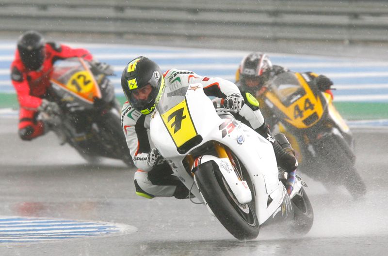 Victorias de Kyle Smith, Dani Rivas y Philipp Öttl en Jerez