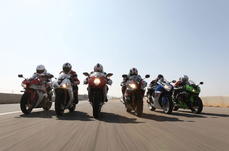 Comparativa Supersport y Guía Mundial MotoGP 2012