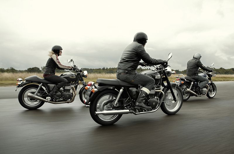Cuarta edición de los Triumph Blue Days
