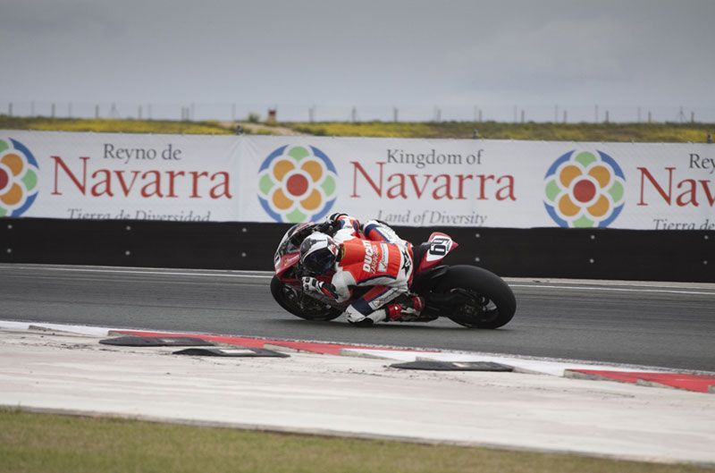 Entrenamientos libres del CEV 2012 en Navarra