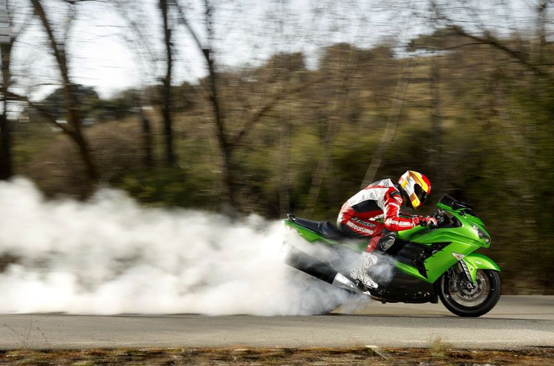 Nueva Kawasaki ZZR 1400 ABS