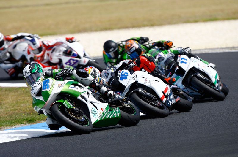 Todos contra Foret en el Mundial de Supersport