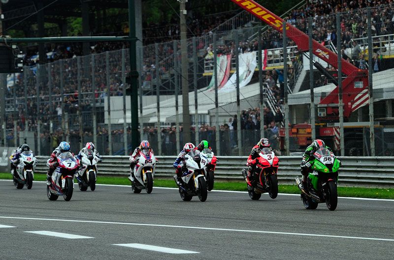 Vídeo: highlights de Superbike y Supersport en Monza Vídeo: highlights de Superbike y Supersport en Monza