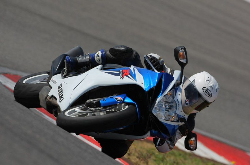 Consultorio Motociclismo Bridgestone