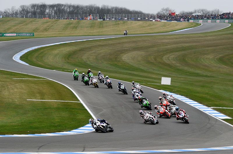 Donington y los "British", rivales de Checa en SBK