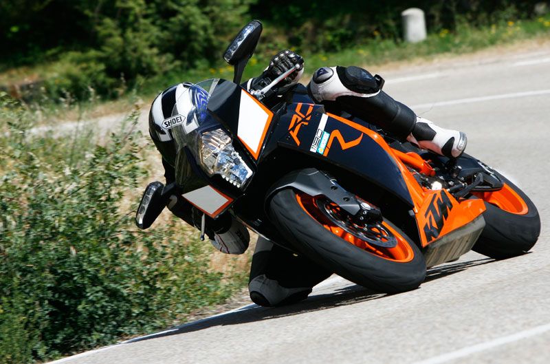 KTM RC8 R y GP de Silverstone