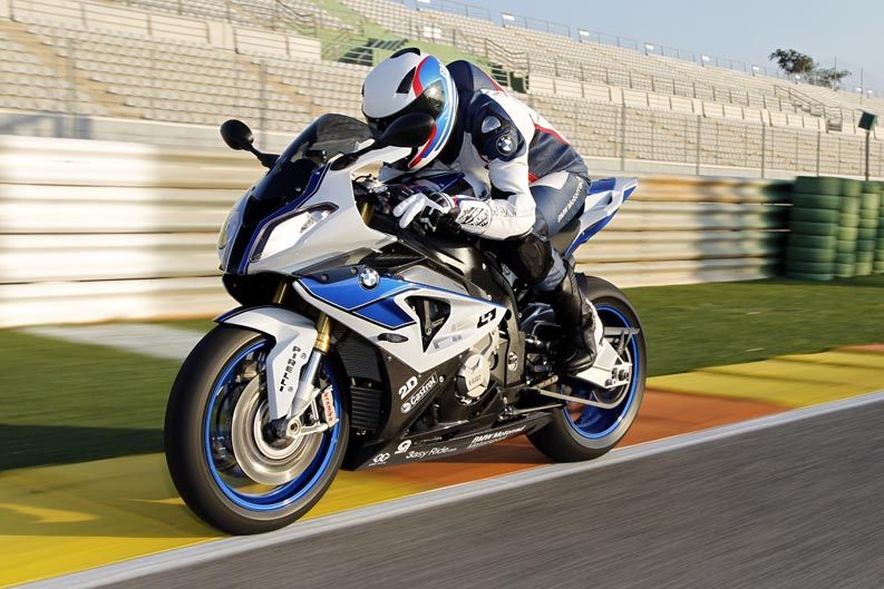 Nueva BMW HP4