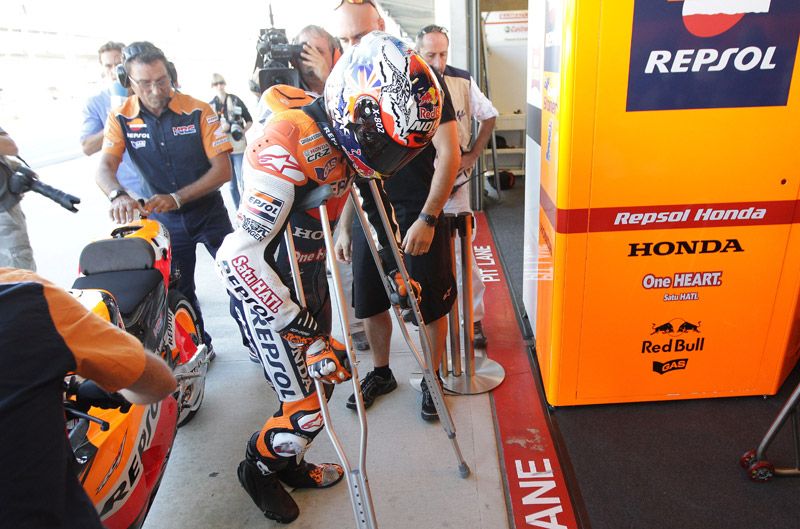 Casey Stoner no correrá en Brno