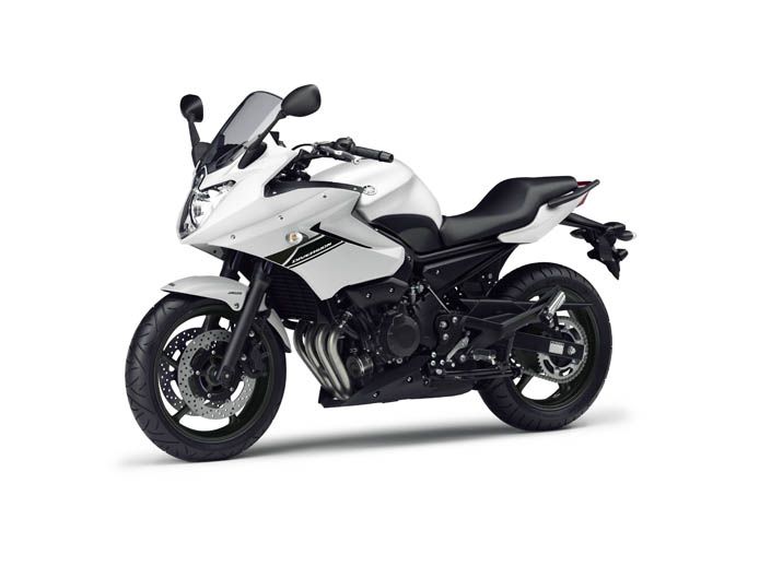 Nueva Yamaha Diversion XJ6 2013
