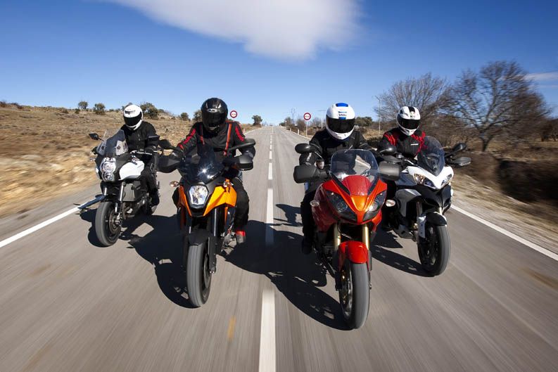 Comparativa trail asfálticas: Ducati, Kawasaki, KTM, Triumph