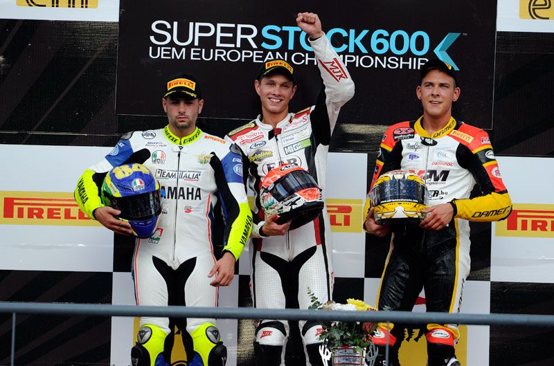 Superstock se decidirá en Magny-Cours