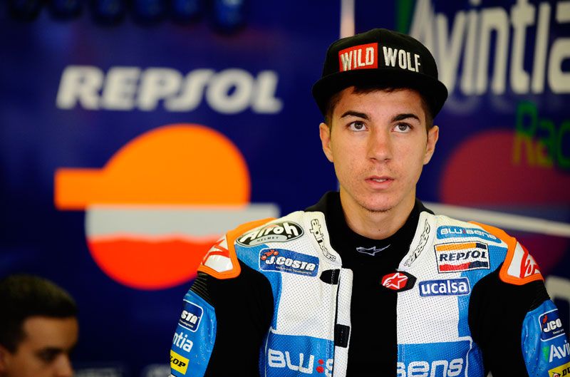 Maverick Viñales se queda en Moto3