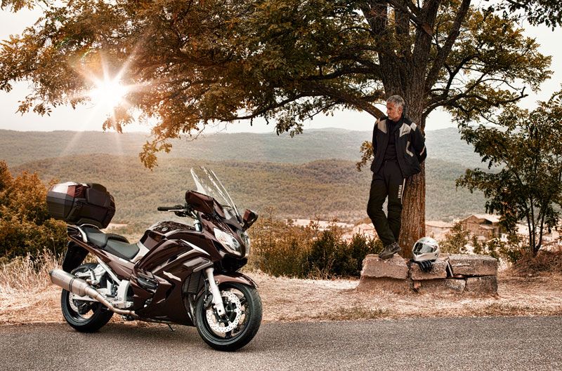 Yamaha renueva su FJR1300