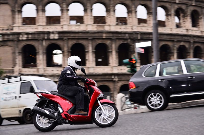 Primera prueba del nuevo Honda Scoopy 125