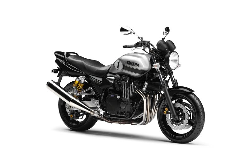 Nuevos colores en la Yamaha XJR 1300