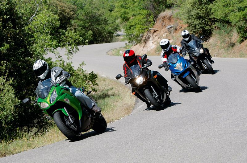 Comparativa Sport Turismo Medias: Honda, Kawasaki, Suzuki y Yamaha