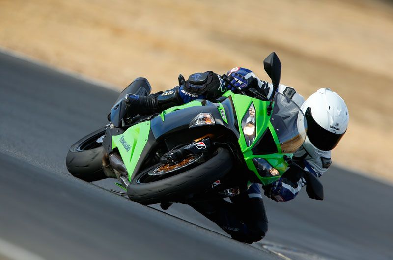 Primera prueba de la Kawasaki ZX-6R 636 2013