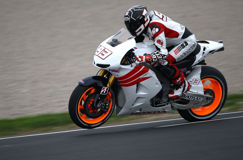 Marc Márquez estrena en Sepang el prototipo de 2013