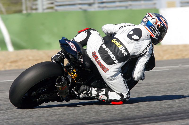 Test SBK en Jerez: Melandri y Checa toman el mando