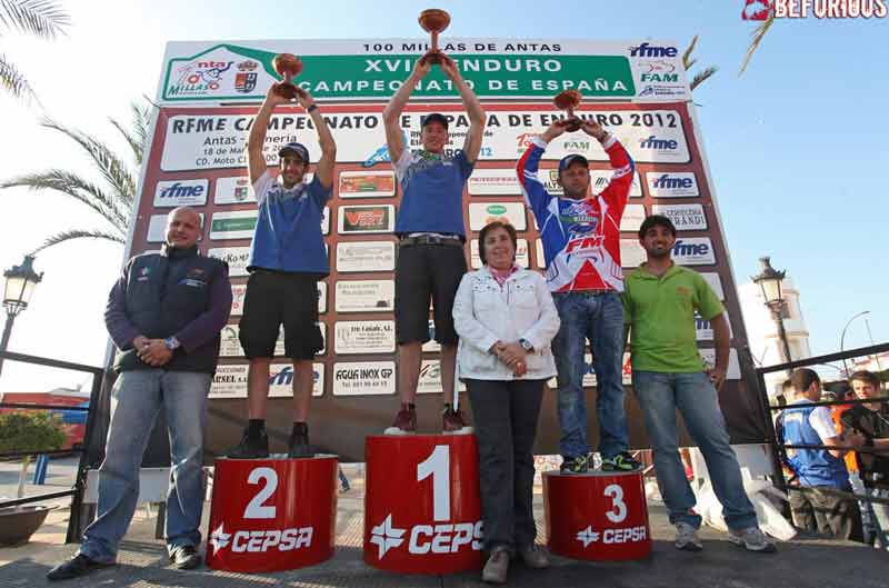 Oriol Mena gana la primera de Cross Country