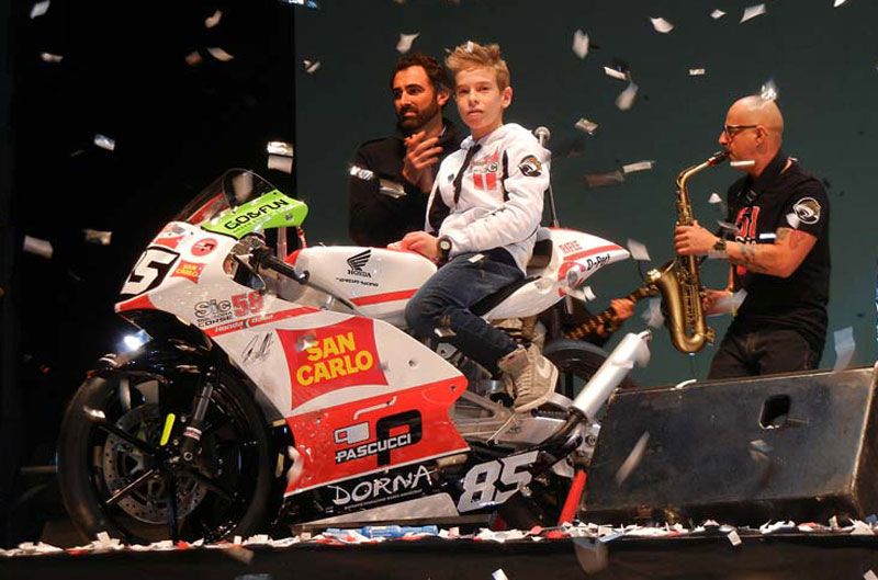 Paolo Simoncelli y el "Sic 58 Squadra Corse"