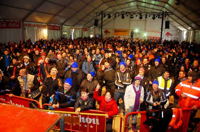 Miles de personas disfrutan con Pont Grup en Motauros