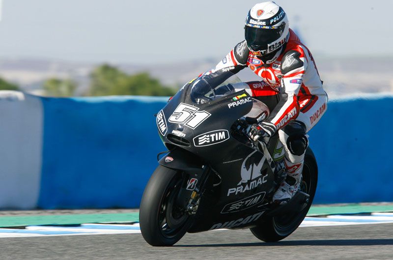 Ducati prueba un nuevo chasis en Jerez
