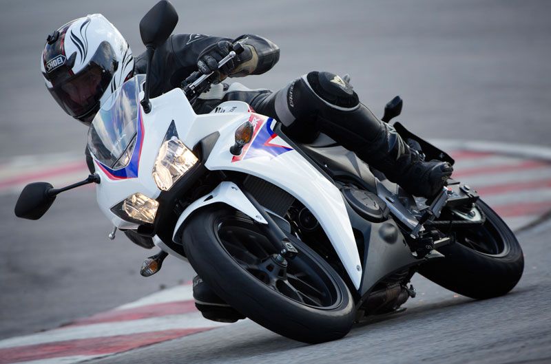 Honda anuncia los precios de las nuevas CB500 Honda anuncia los precios de las nuevas CB500