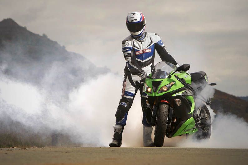 Kawasaki ZX-6R 636. Prueba