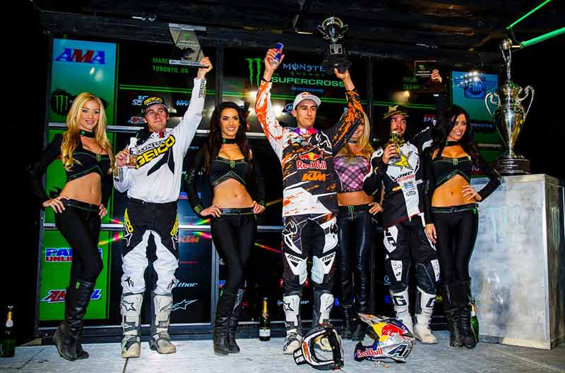 Villopoto también se impone en SX de Toronto