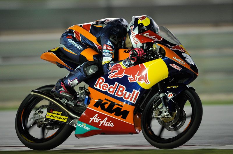 Luis Salom gana en Moto3 en el Gran Premio de Qatar